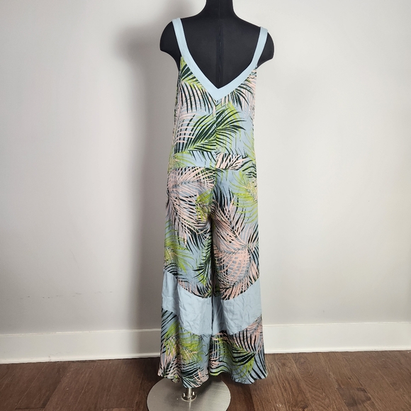 A LA PLAGE tropical print jumpsuit - Picture 3 of 10